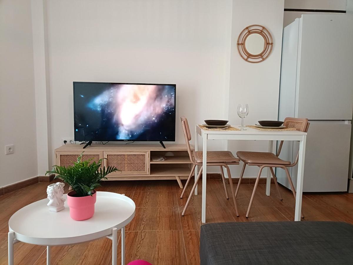 Apartamento Happy Street Socuéllamos Dış mekan fotoğraf