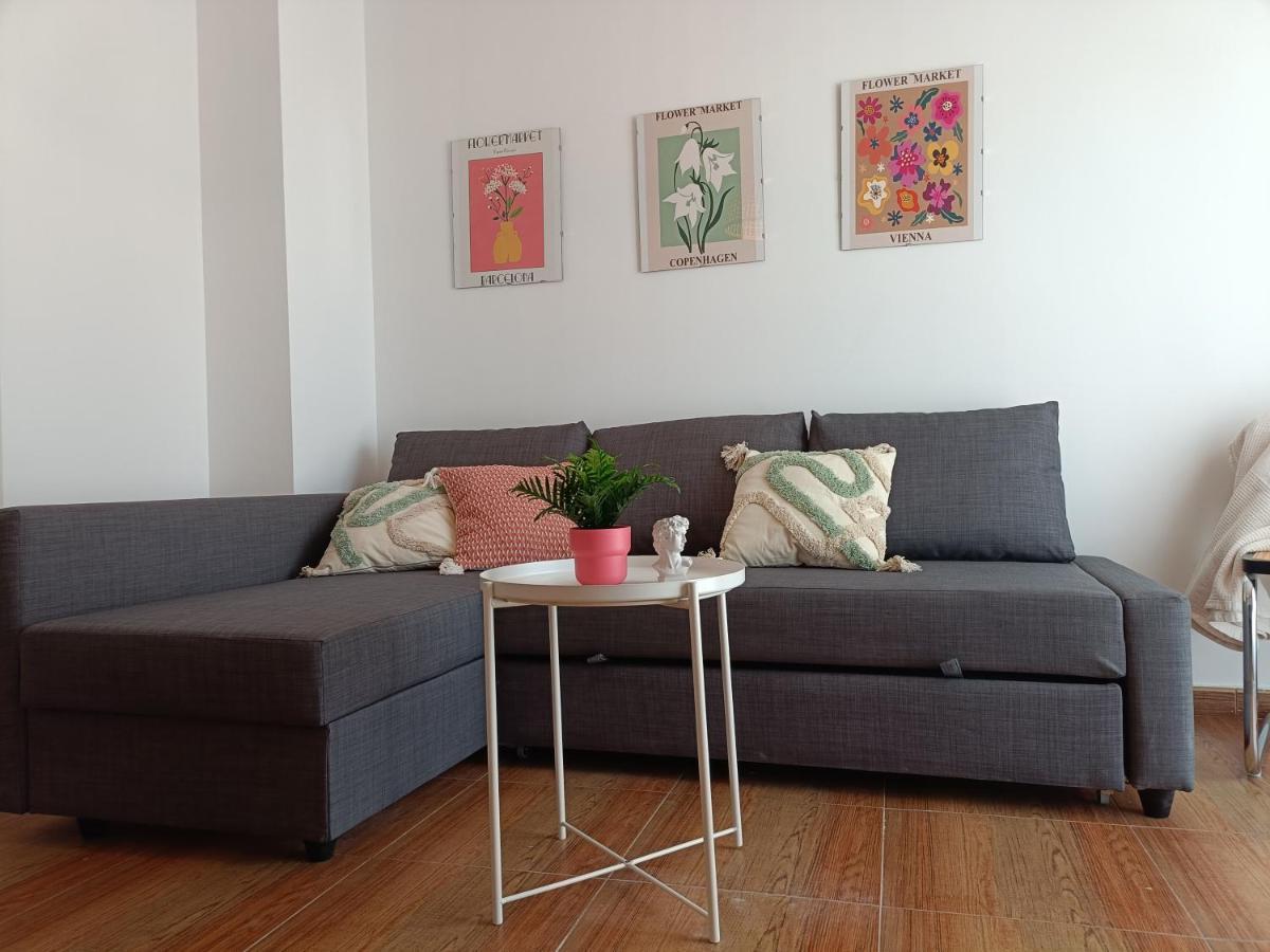 Apartamento Happy Street Socuéllamos Dış mekan fotoğraf