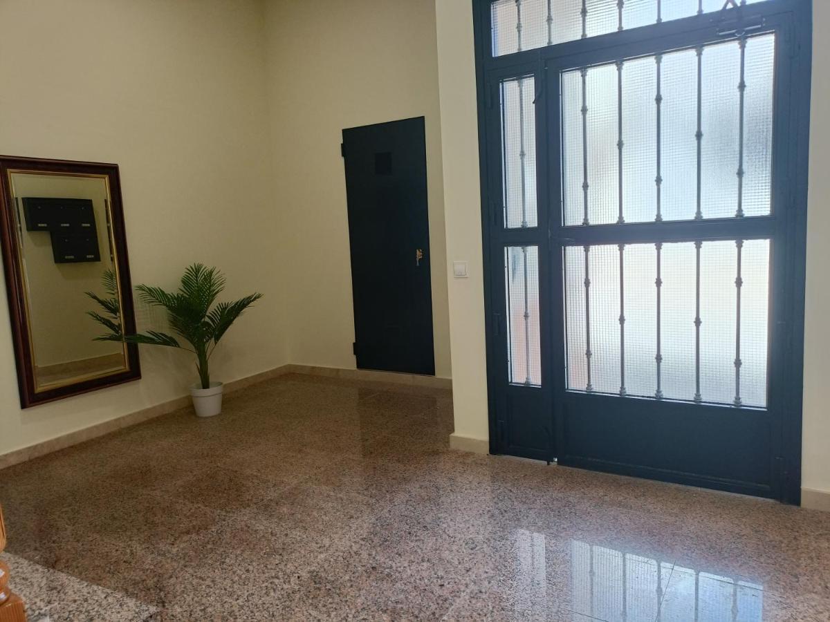 Apartamento Happy Street Socuéllamos Dış mekan fotoğraf